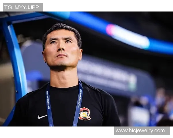 中国足球队教练最新人选揭晓未来发展方向与挑战分析